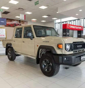 Toyota Land Cruiser 79 Doble Cabina 2024 Usada - Product Image 3