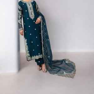 Conjunto de traje informal moderno para mujer Listo para usar Top de manga larga y pantalones cónicos Adecuado para el uso diario y looks de oficina - Product Image 1