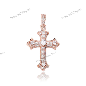 Colgante de Cruz completamente helado de Plata de Ley 925 con tachuelas de moissanita personalizadas de lujo con chapado en oro y diseños inspirados en Hip Hop - Product Image 3