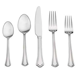 Set di posate in metallo ecologico Pfaltzgraff Capri Frost, lavabile in lavastoviglie, servizio classico per otto persone, personalizzabile per casa e hotel - Product Image 1