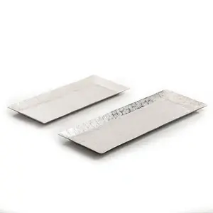 Bandeja DE SERVICIO DE METAL hecha a mano con asas Bandeja de servicio de café de aluminio niquelado para hoteles y restaurantes Acabado en plata - Product Image 3