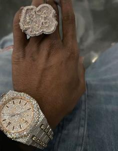 Reloj de Lujo Clásico de Moda con Movimiento de Cuarzo, Correa de Acero Inoxidable, Esfera con Números Arábigos, Resistente al Agua, con Diamantes Moissanite, Estilo Hip Hop - Product Image 2