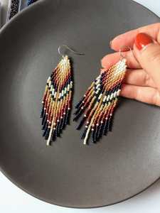 Pendientes de cuentas bohemias con flecos en cascada Andy de diseño turquesa, regalo de joyería único - Product Image 4