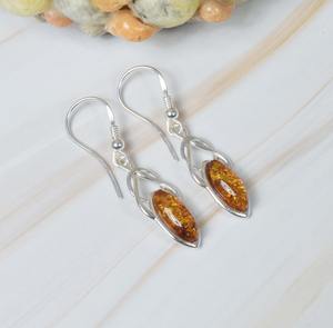 Pendiente de gancho de ámbar Báltico natural de sólida plata de ley 925 - Product Image 2