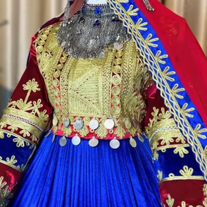 Robe longue maxi ethnique bohème vintage tribale afghane faite à la main avec détail de boutons en dentelle, taille naturelle pour femmes - Product Image 5