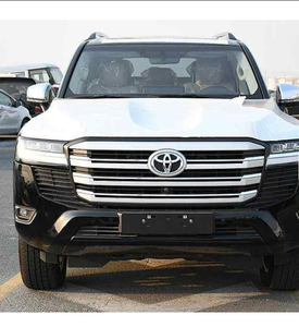 รถกระบะสีดำ ปี 2024 LAN D Cruise R VX Turbo Diesel มือสอง วิ่ง 25001-50000 ไมล์ เบาะหนัง ล้อแม็กซ์ เทคโนโลยีบลูทูธ พวงมาลัยซ้าย - Product Image 4