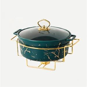 Plato de frotamiento redondo de Metal de calidad Superior más exigente de Color verde y dorado Suministros de uso de catering para hoteles y restaurantes - Product Image 1