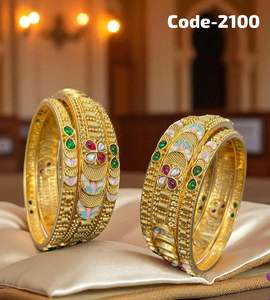 Beaux bracelets en laiton Rajwadi avec des motifs traditionnels lourds Pierres étincelantes Choix parfait pour les vêtements ethniques et les célébrations - Product Image 6