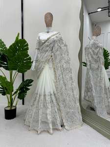 Saree en soie pure douce de créateur indien de couleur blanche, belle broderie travail et séquence bordure de travail pour mariage et fête - Product Image 4