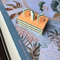 Jeu de Mahjong Lotus Rose Pâle et Blanc : Tuiles Douces Effet Pêche, Éclat d'Élégance Lotus, un Chef-d'œuvre Serein pour les Joueurs Exigeants