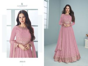 Traje de Tela Georgette Sintética Pesada con Bordado, Vestido Semi-Tailorizado de Diseñador para Fiestas, Festivales y Dupatta Inferior - Product Image 5