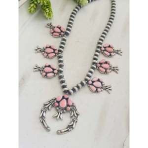 Collar Bobby Platero con Concha Rosa y Flor de Calabaza en Plata de Ley, Elegante Diseño Floral, Regalo - Product Image 3