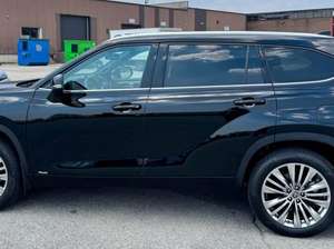 Toyota Highlander Hybride d'occasion 2025 - Product Image 4