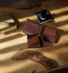 Portefeuille pour homme en cuir véritable avec fermeture à glissière et poche à monnaie | Porte-cartes de luxe à deux volets | Porte-monnaie en cuir de vachette marron fait à la main - Product Image 4