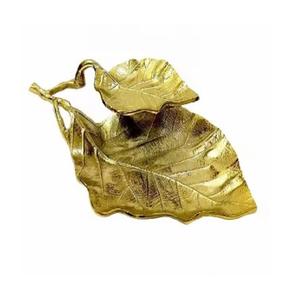 Plateau de service en aluminium doré à double compartiment en forme de feuille à bas prix - Product Image 5