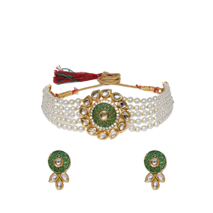 Collier ras-de-cou en perles d'eau douce vertes avec motif floral pour les occasions de mariage - Product Image 2