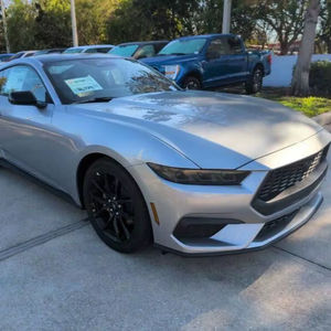 Nouveau 2025 pour Mustang Diesel Automatique Conduite à Gauche Pneus R16 Intérieur Sombre Barre de Toit Métallique Caméra Arrière - Product Image 1