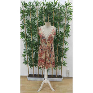 Vestido Mini Estampado sin Mangas con Cuello en V de Encaje para Mujer de Jane's, Corte Regular, Tela Fina, Ideal para Uso Diario Informal, Ropa de Playa - Product Image 6