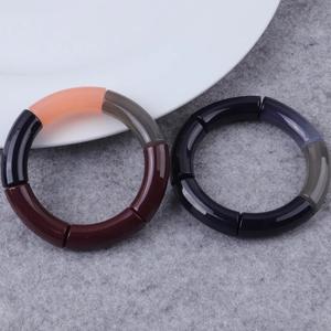 Brazalete de Resina, Joyería Hecha a Mano, Pieza Destacada, Accesorio de Moda, Estilo Rajastaní |   Pulsera de Moda con Textura de Resina India - Product Image 4