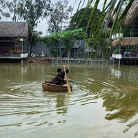 Bateau de pêche à rames rond avec pagaies ensemble complet bateaux coracle touristiques en bambou prix bon marché à vendre