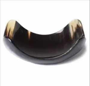 Bol à salade et ustensiles en corne tribale, finition artisanale, élégant, écologique, luxe, pour la décoration de cuisine, compatible lave-vaisselle/micro-ondes/four - Product Image 3