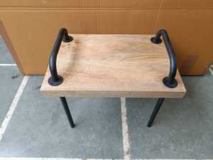 Soportes de mesa de tres patas de madera Natural de diseño moderno pequeño para el hogar, decoraciones navideñas, sala de estar, cafetería, fiesta - Product Image 5