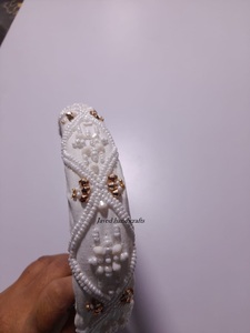 Bordado de tela de cuentas de moda de Javed artesanías banda de pelo multicolor para mujeres y niñas - Product Image 3