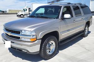 USADO, Volante a la Izquierda/Derecha, CHEVROLET SUBURBAN 2500 LT 4X4 de 2001 - Product Image 2