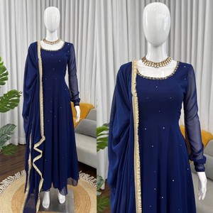 VASTRA COTTAGE Roman Silk Embroidered <b>Kurti</b> Pant Set with Soft Organza Embroidery Dupatta <b>Women</b> Ethnic Party Wear Designer Suit - Product Image 5