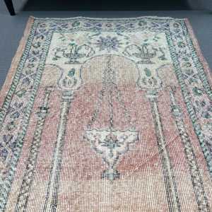 2.7x4.2 ft Turkish Rug, <b>Red</b> Floral Vintage Rug <b>Wool</b> - Product Image 4