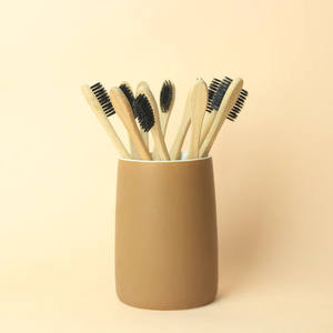 Brosse à dents en fibre naturelle en bambou biologique, poils écologiques, logo personnalisé, prix privé bon marché - Product Image 6