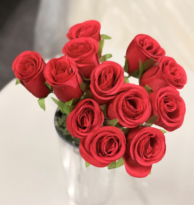 Bouquet di rose artificiali 12 pezzi Fiori realistici in seta per decorazioni domestiche e matrimoni Stile classico fatto a mano - Product Image 3