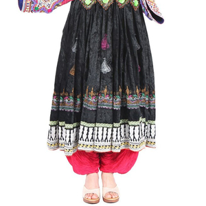 ชุดเดรสสไตล์อัฟกานิสถานสำหรับงานแต่งงาน ประดับด้วยเพชร ลูกไม้ และเลื่อม - Product Image 6