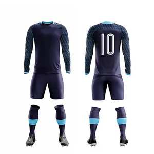 High Quality Custom Unisex Soccer Uniforms 100% Polyester Breathable Lightweight Quick-Dry OEM Service Wholesale - Product Image 6