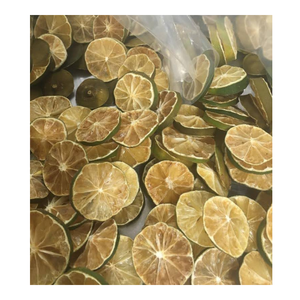 Tranches de citron vert séchées naturelles pour aromatiser les boissons, le thé détox aux herbes et les boissons infusées exportées en vrac - Product Image 1