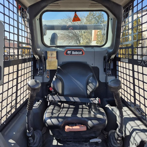 Bomba de Rodamiento de Motor Kubota de Alta Calidad para Cargadora Frontal S76 con Dirección Deslizante, 75KW Diésel, Bajo Consumo de Combustible, 3 Años de Garantía - Product Image 6