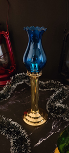 Lanterne de bougeoir en laiton festif beau bougeoir de Noël pour la décoration de table et de cheminée de saison de vacances - Product Image 2