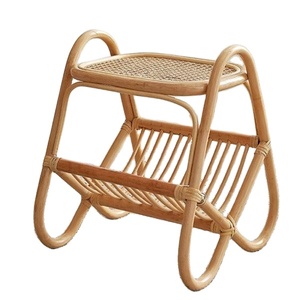 Table en rotin compacte Texture artisanale naturelle avec des proportions équilibrées pour les entrées de salle à manger en plein air ou les paramètres confortables - Product Image 2