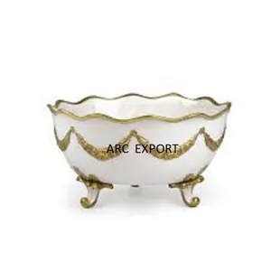 Золотистый и белый дизайн, необычная уникальная стильная посуда, современные дизайнерские сервировочные чаши