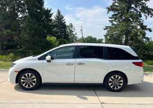Honda Odyssey EX-L Minivan d'occasion propre, année 2021 - Product Image 4