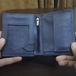 Cartera Bifold de Cuero Azul Premium para Hombre con Múltiples Ranuras para Tarjetas, Diseño Delgado, Cuero Genuino, Uso Formal y Casual, Tarjetero - Product Image 2