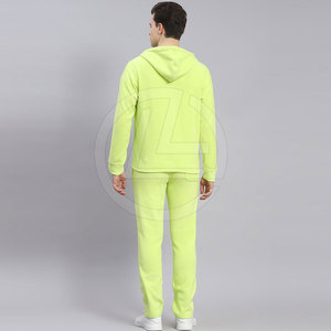 Survêtement pour hommes de haute qualité avec ajustement élégant pour une utilisation décontractée et sportive Survêtement deux pièces pour hommes athlétiques avec coupe moderne - Product Image 6