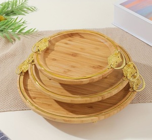 Plateaux de service en bois de qualité supérieure avec finitions naturelles pour organiser et servir des repas, des boissons ou à des fins décoratives - Product Image 3