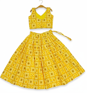 Ensemble Lehenga Choli traditionnel jaune Bandhani de Shoryam Fashion, longueur au sol, séchage rapide, pour filles |   Fête de mariage Diwali pour enfants - Product Image 4