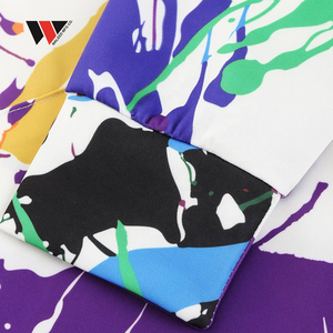 Ensemble de sweats à capuche personnalisés, dernier design, logo sur mesure, fabrication en usine, 100% polyester, sublimation, sweats à capuche unisexe, blancs et simples. - Product Image 4