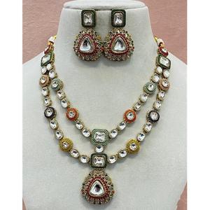 Ensemble collier et boucles d'oreilles double couche plaqué or de qualité supérieure, aspect pierre, bijoux tendance et élégants en laiton pour mariage et soirée - Product Image 1