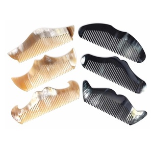 Peigne en corne de buffle naturel de qualité supérieure, peigne en corne de bœuf pour cheveux bouclés, nouveaux styles de peignes disponibles - Product Image 1