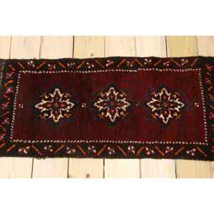 Tapis turc 1,5x3,4 pieds, petit tapis vintage, tapis rouge et bleu avec motifs de plantes et d'arbres - Product Image 2