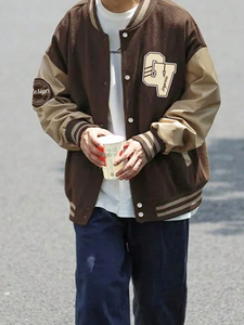 Chaqueta Varsity de Alta Calidad Personalizada con Colores del Estado de Oregón, Chaqueta Bomber para Hombre en Verde y Amarillo con Mangas de Cuero PU y Letras Bordadas - Product Image 4
