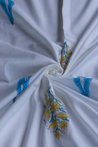 Hand Block Printed Cotton Bedsheet | White Floral & Paisley Motif Bed Sheet with Border | Indian Handmade Bedding for Wholesale - Product Image 3